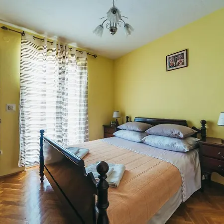House Estera Hébergement de vacances Grubine